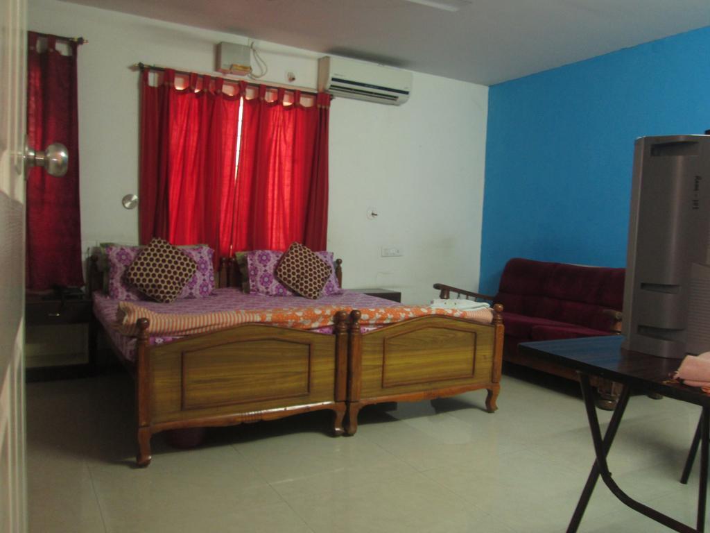 El-Shaddai Homes Bangalore Room photo
